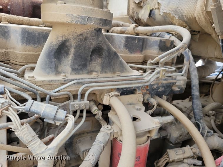 image for item NB9985 1999 Sterling LT8513 ready mix truck