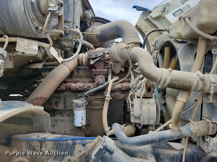 image for item NB9985 1999 Sterling LT8513 ready mix truck