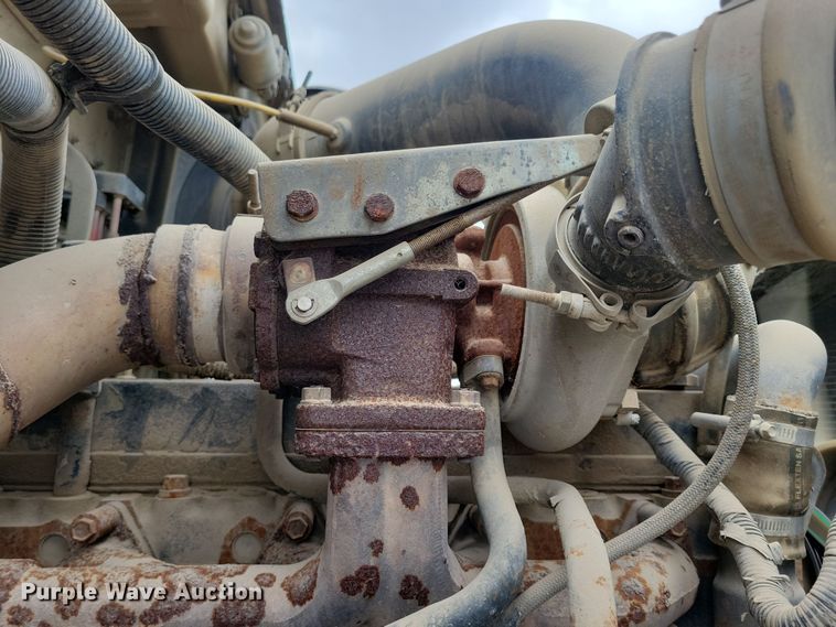 image for item NB9985 1999 Sterling LT8513 ready mix truck