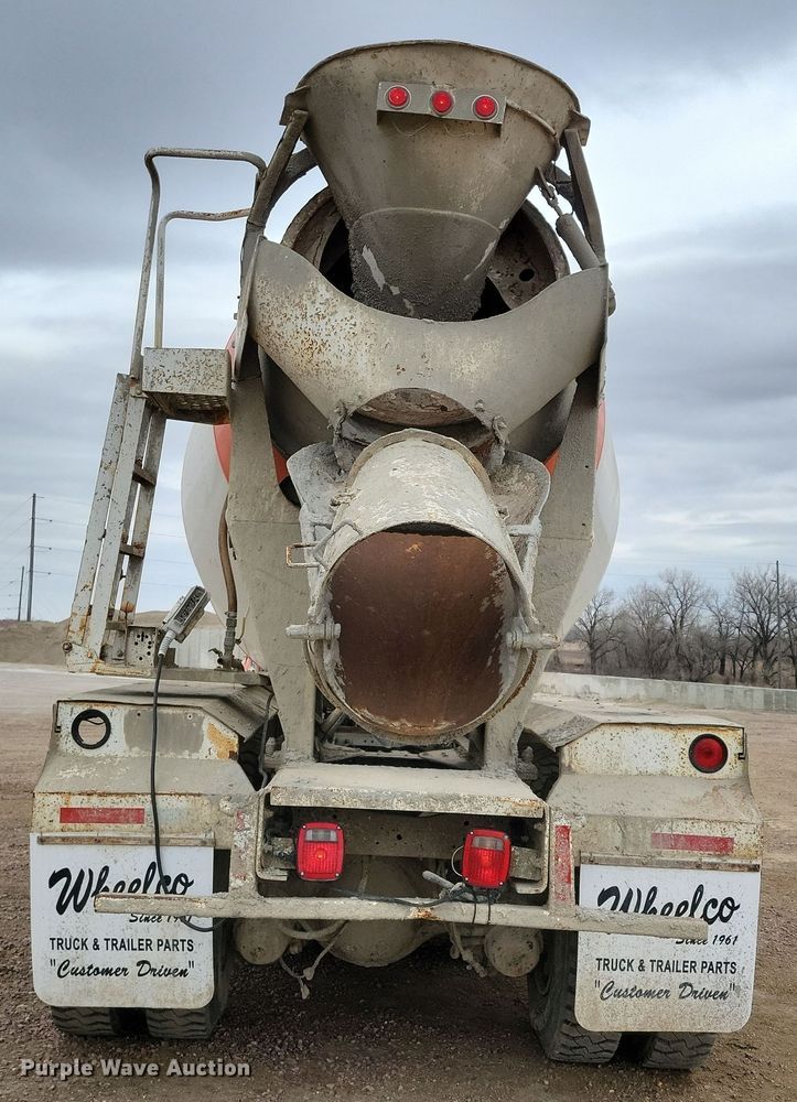 image for item NB9986 1999 Sterling LT8513 ready mix truck