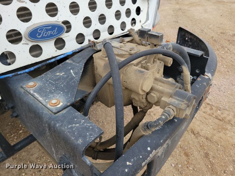 image for item NB9986 1999 Sterling LT8513 ready mix truck