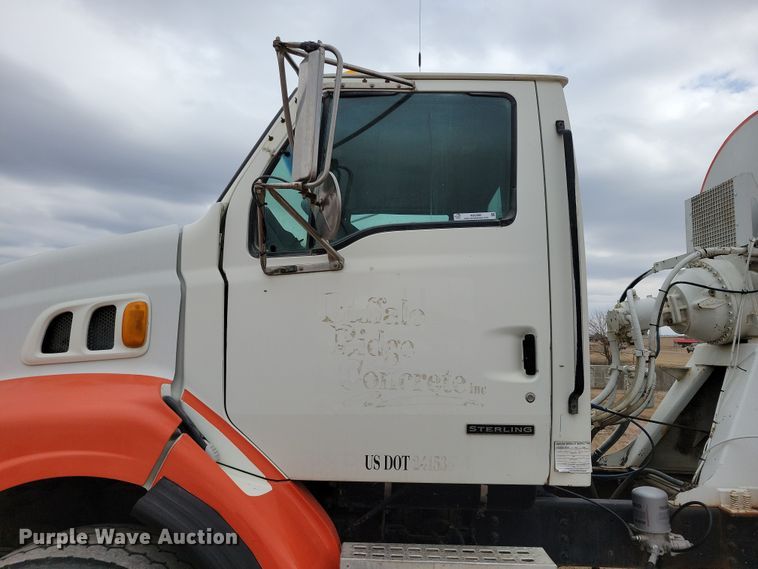 image for item NB9986 1999 Sterling LT8513 ready mix truck