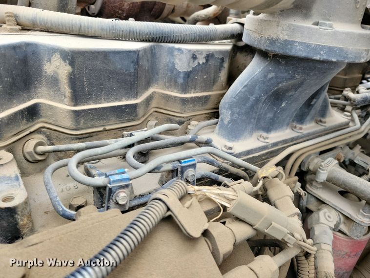 image for item NB9986 1999 Sterling LT8513 ready mix truck