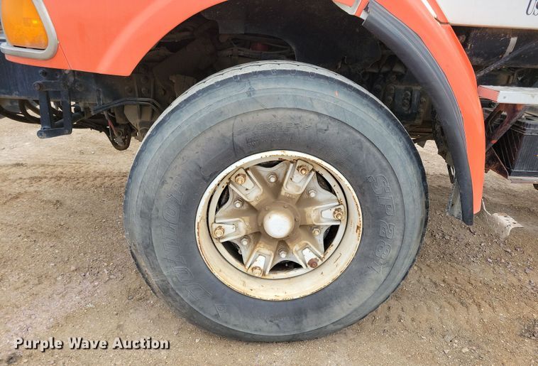 image for item NB9986 1999 Sterling LT8513 ready mix truck