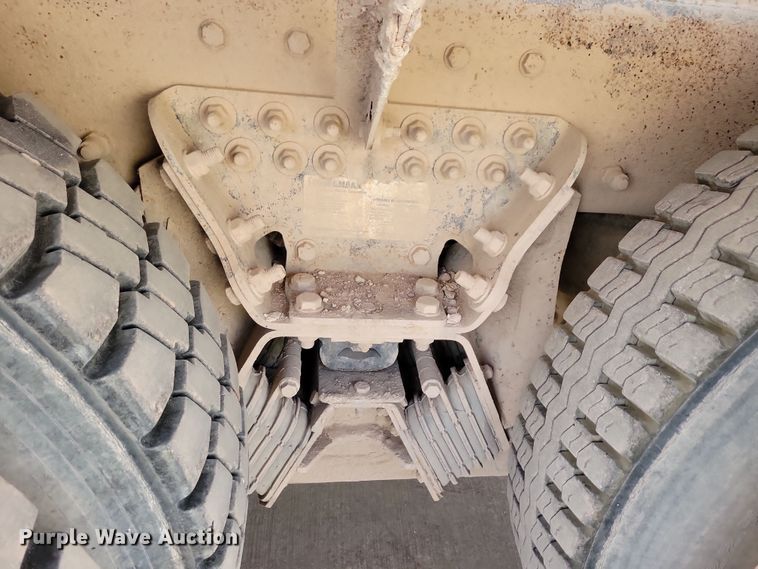 image for item NB9990 2006 Kenworth W900 ready mix truck