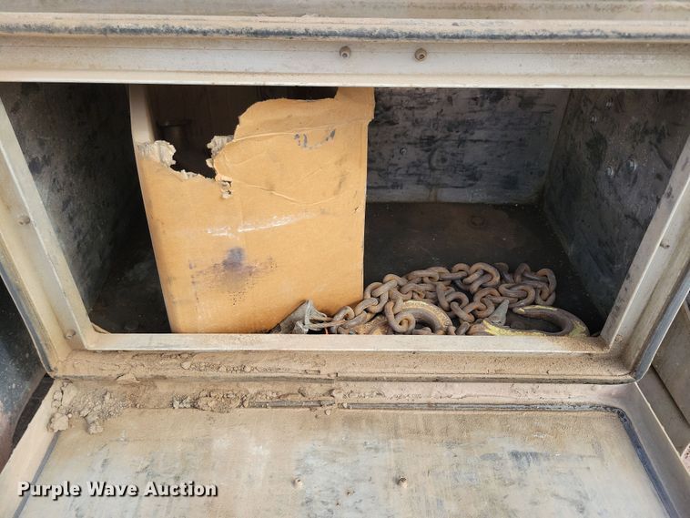 image for item NB9991 2006 Sterling L9500 dump truck