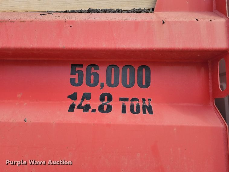 image for item NB9991 2006 Sterling L9500 dump truck