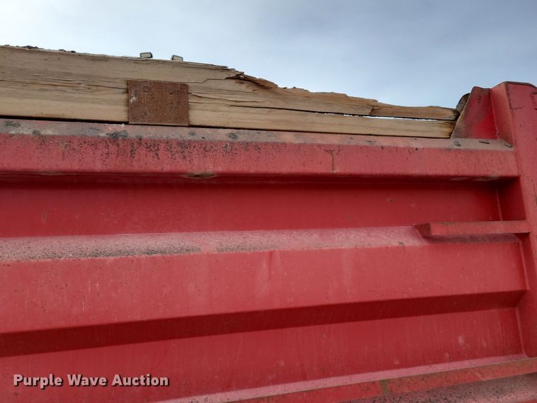 image for item NB9991 2006 Sterling L9500 dump truck