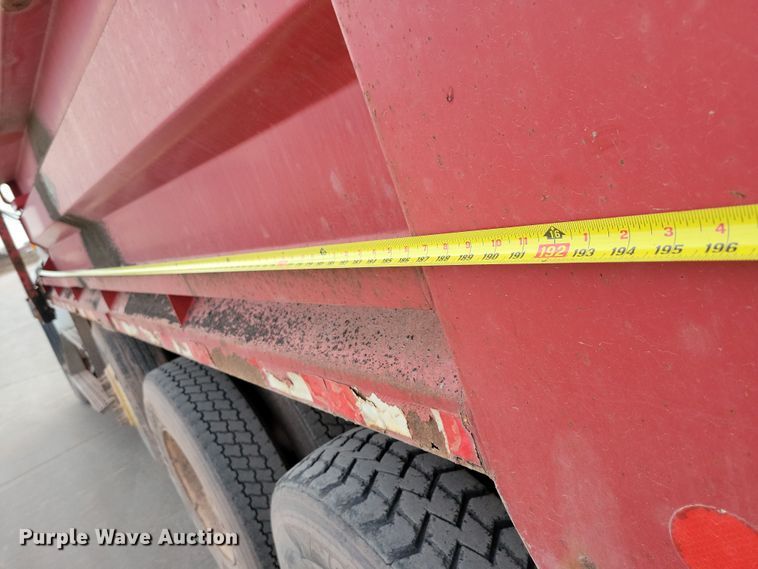 image for item NB9991 2006 Sterling L9500 dump truck