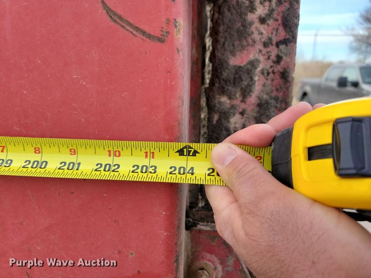 image for item NB9991 2006 Sterling L9500 dump truck