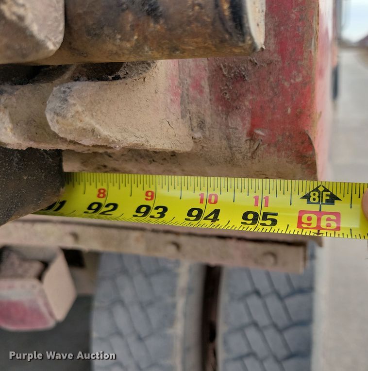 image for item NB9991 2006 Sterling L9500 dump truck