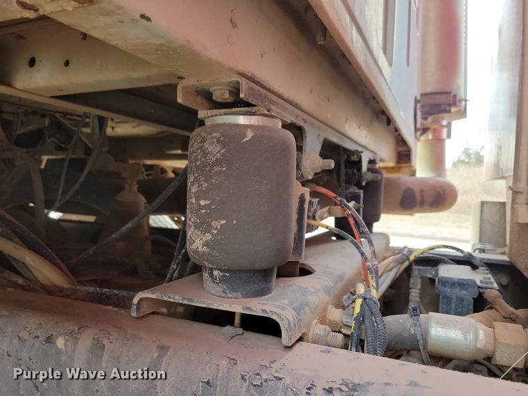 image for item NB9991 2006 Sterling L9500 dump truck