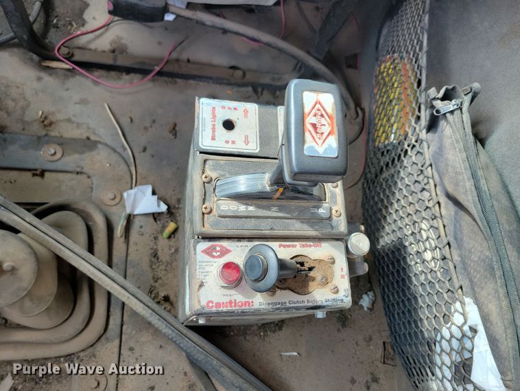 image for item NB9991 2006 Sterling L9500 dump truck