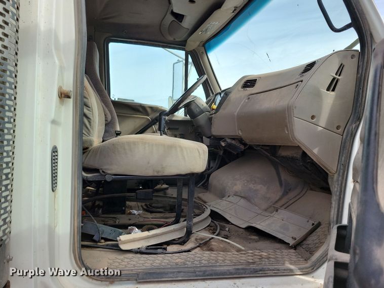 image for item NB9991 2006 Sterling L9500 dump truck