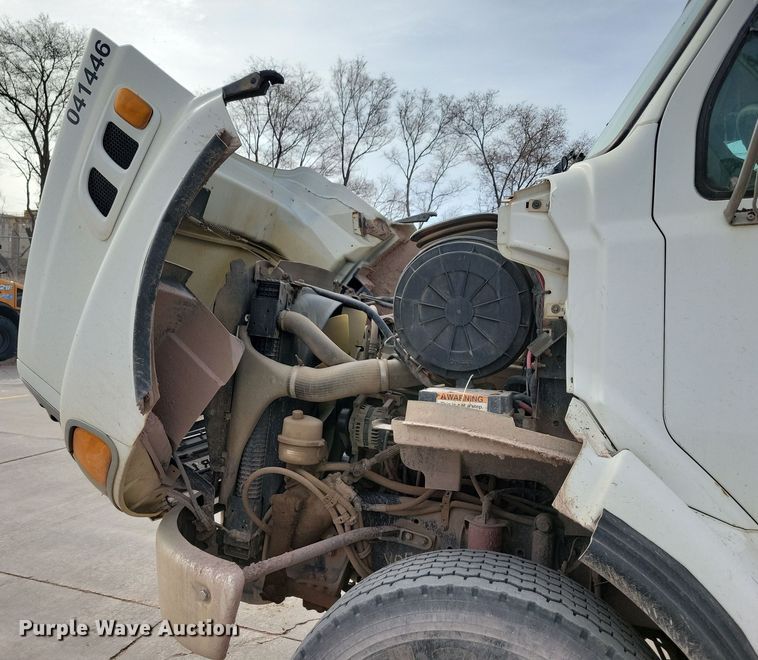 image for item NB9991 2006 Sterling L9500 dump truck