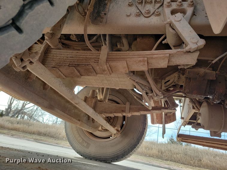 image for item NB9991 2006 Sterling L9500 dump truck