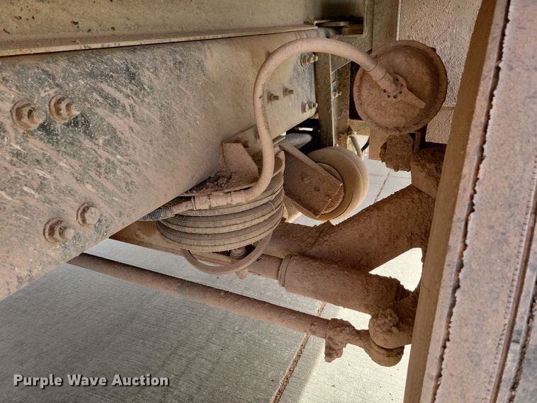 image for item NB9991 2006 Sterling L9500 dump truck