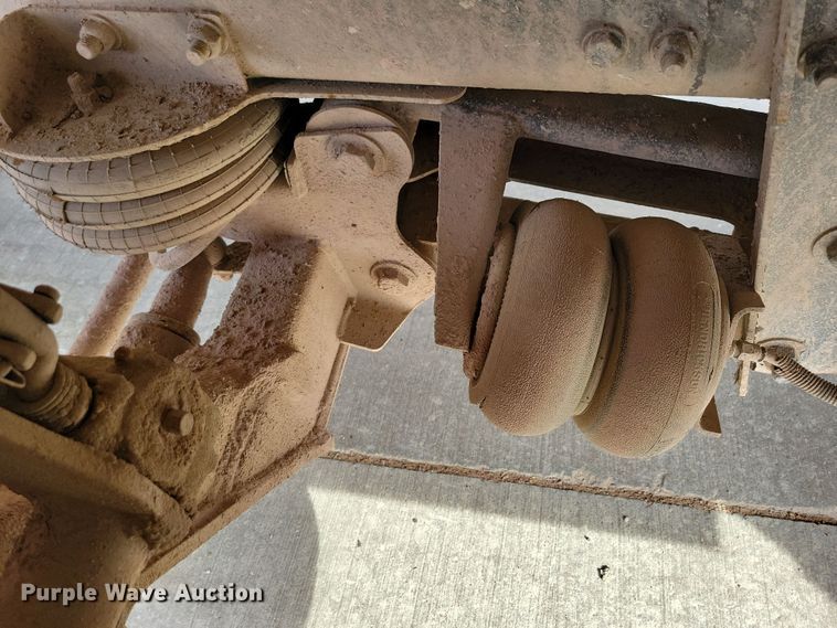 image for item NB9991 2006 Sterling L9500 dump truck