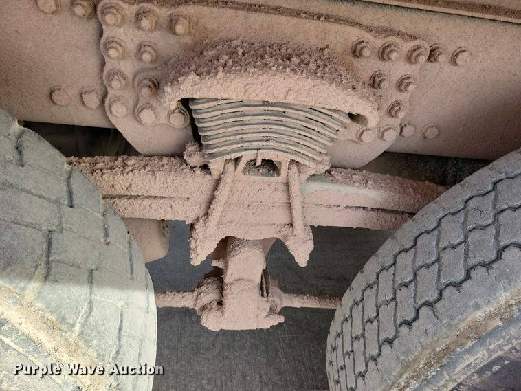 image for item NB9991 2006 Sterling L9500 dump truck