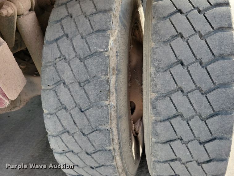 image for item NB9991 2006 Sterling L9500 dump truck