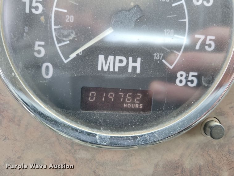 image for item NB9993 1998 International  Paystar 5000 ready mix truck