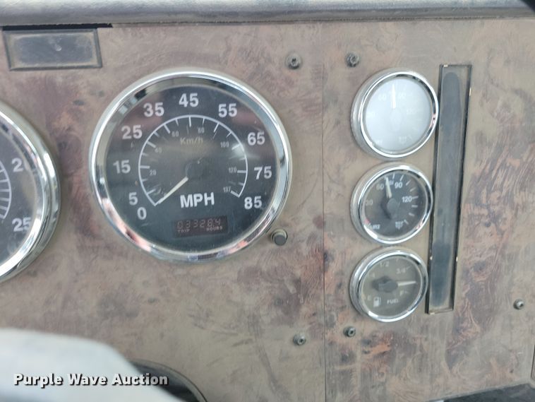 image for item NB9993 1998 International  Paystar 5000 ready mix truck