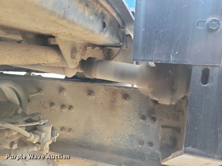 image for item NB9993 1998 International  Paystar 5000 ready mix truck