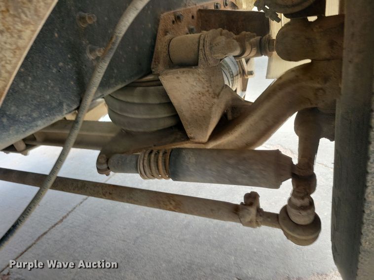 image for item NB9993 1998 International  Paystar 5000 ready mix truck