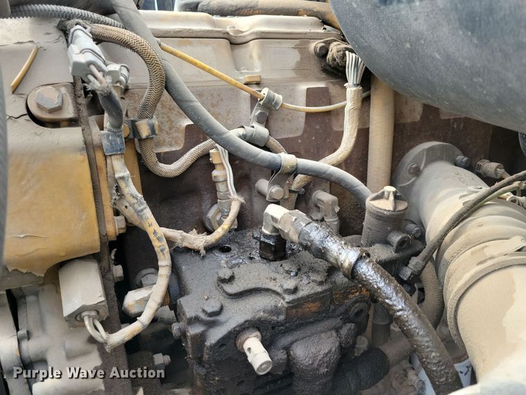 image for item NB9999 1997 Ford Aero Max LA9000 semi truck