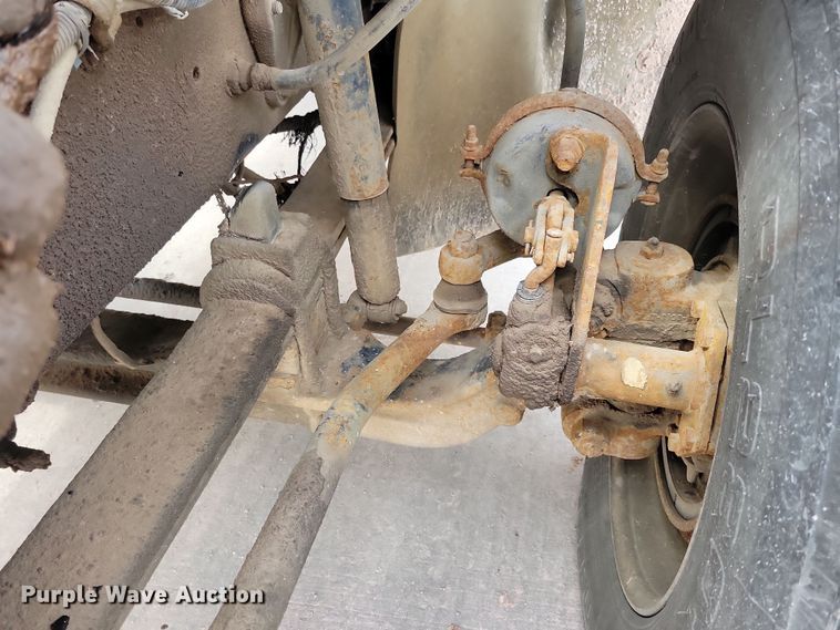 image for item NB9999 1997 Ford Aero Max LA9000 semi truck