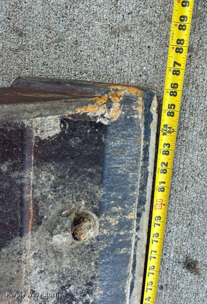 image for item ND9393 2000 John Deere 310SE backhoe