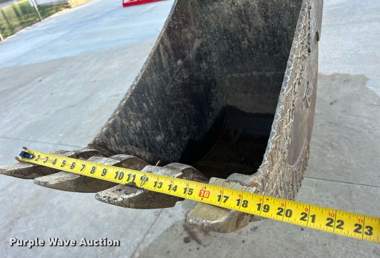 image for item ND9393 2000 John Deere 310SE backhoe