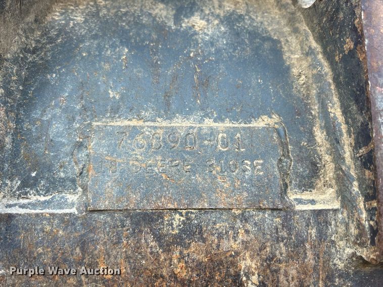 image for item ND9393 2000 John Deere 310SE backhoe