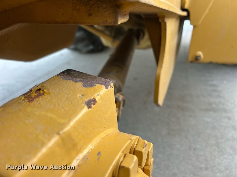 image for item ND9393 2000 John Deere 310SE backhoe