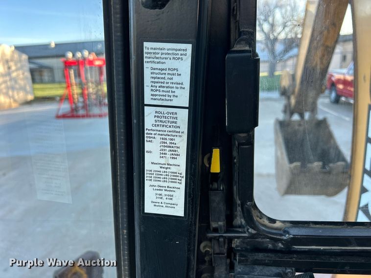 image for item ND9393 2000 John Deere 310SE backhoe