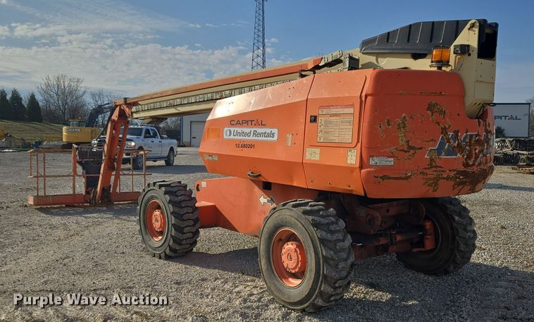 image for item ND9397 2002 JLG 600SJ boom lift