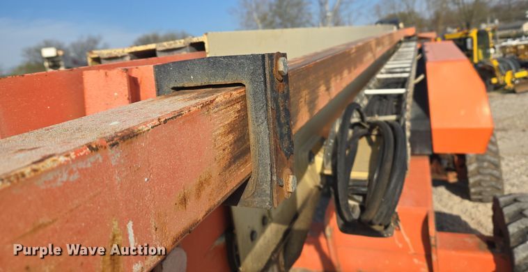 image for item ND9397 2002 JLG 600SJ boom lift