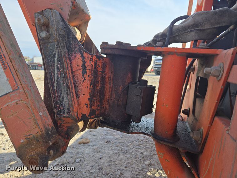 image for item ND9397 2002 JLG 600SJ boom lift