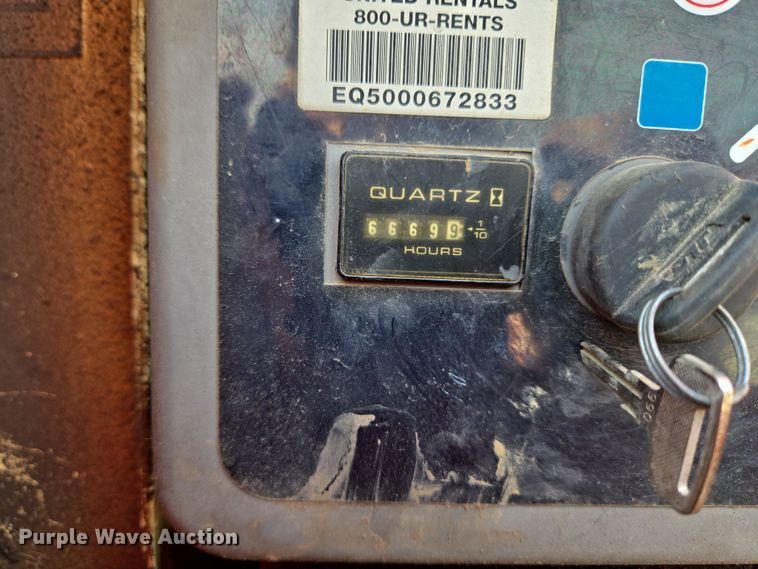 image for item ND9397 2002 JLG 600SJ boom lift