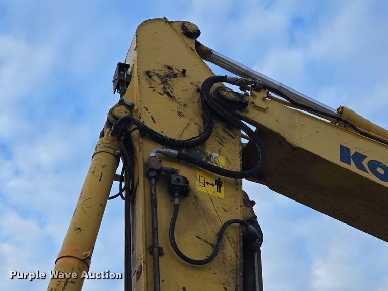 image for item ND9400 2010 Komatsu PC228USLC-3E0 excavator