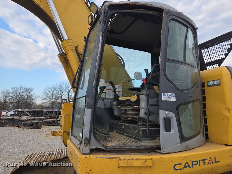 image for item ND9400 2010 Komatsu PC228USLC-3E0 excavator