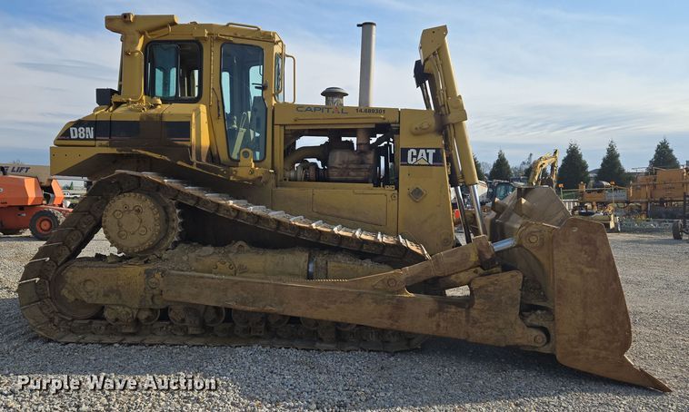 image for item ND9401 1993 Caterpillar D8N dozer