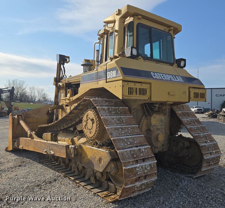 image for item ND9401 1993 Caterpillar D8N dozer