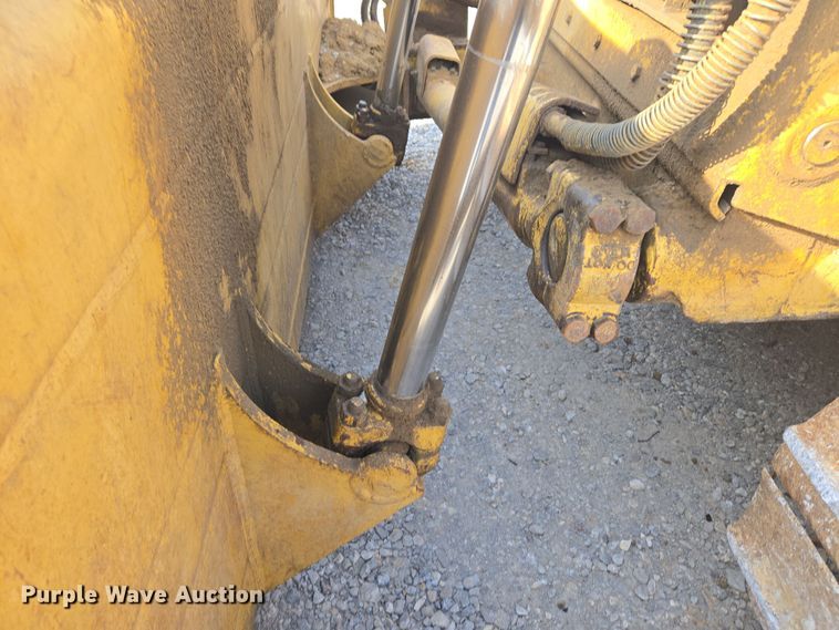 image for item ND9401 1993 Caterpillar D8N dozer