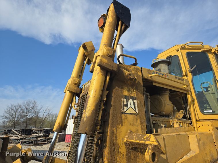 image for item ND9401 1993 Caterpillar D8N dozer