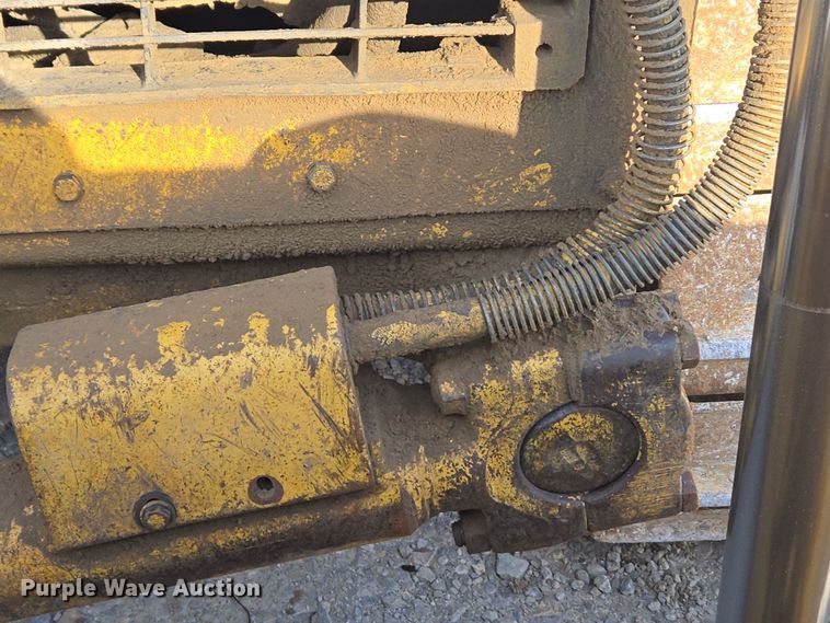image for item ND9401 1993 Caterpillar D8N dozer
