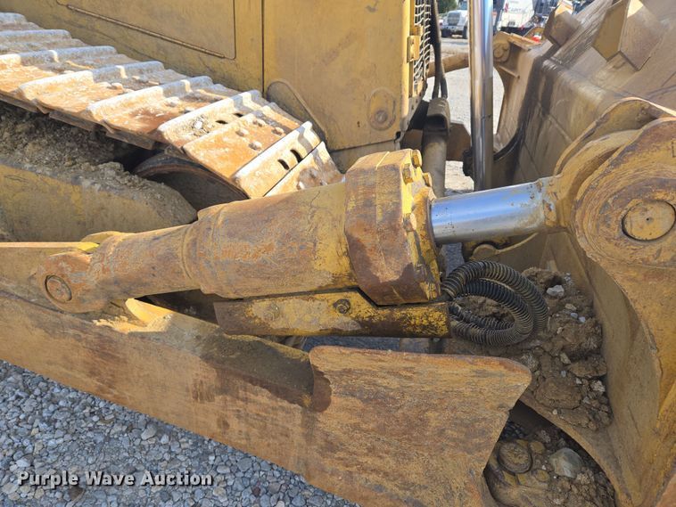 image for item ND9401 1993 Caterpillar D8N dozer