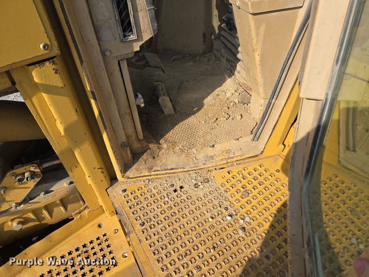 image for item ND9401 1993 Caterpillar D8N dozer