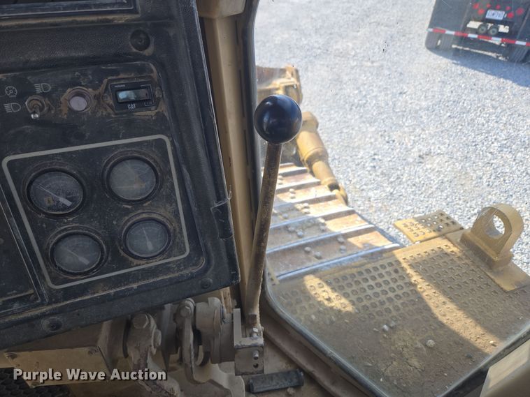 image for item ND9401 1993 Caterpillar D8N dozer