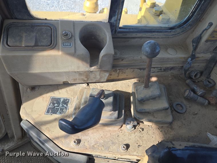 image for item ND9401 1993 Caterpillar D8N dozer